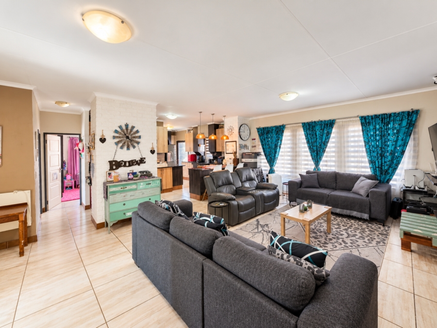 3 Bedroom Property for Sale in Doringkruin North West
